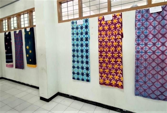 4871_pameran-batik.jpg